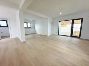 <Vila individuala P+1E> 5 camere 2 bai + dressing 153mp utili teren 360mp - imagine 13