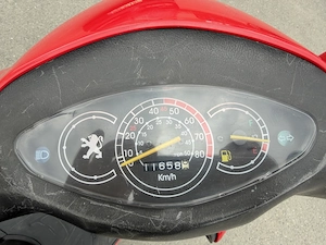 Scooter Peugeot, ideal pentru livrare mâncare Glovo - imagine 2