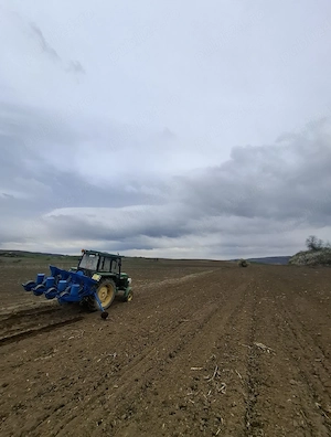 Tractor John deere 1640 - imagine 3