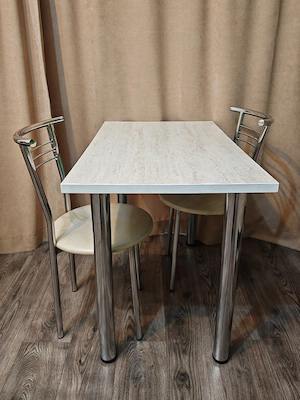 Set masa bucatarie cu 2 scaune