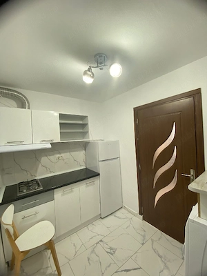 inchiriez garsoniera