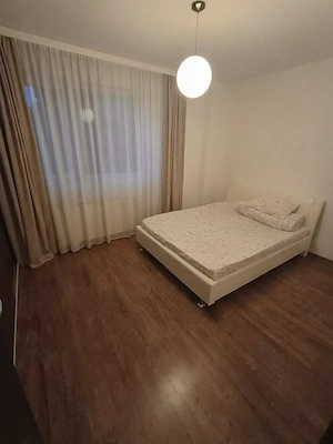PROPRIETAR vand apartament cu 2 camere ,torontalului ,iris3 - imagine 5