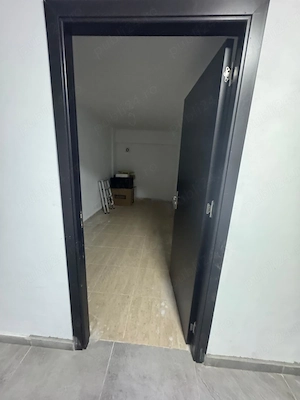 Boxa depozitare moderna 10mp Bloc DC 4  - BD-ul Dem Radulescu - imagine 2