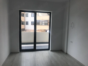 Proprietar Vand Ap doua camere Str Ostroveni 80 la 100 m de BulevardulDem Radulescu strazi paralele - imagine 9