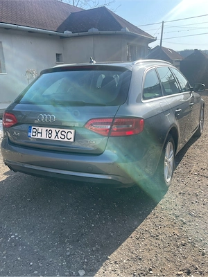 Audi A4 B8  - imagine 3