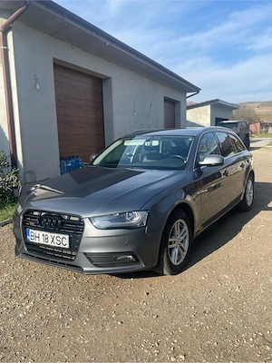 Audi A4 B8  - imagine 2