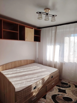 Închiriez ap 2 camere decomandat, renovat, Arcul de Triumf