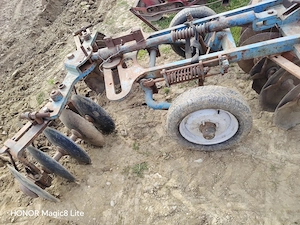 Disc agricol pentru tractoare de 45 cp - imagine 2