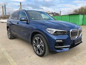 BMW X5 xDrive25d 231Cp ACC Camere 360 Cockpit Piele maro Ambientale Scaune momorii Volan electric - imagine 9