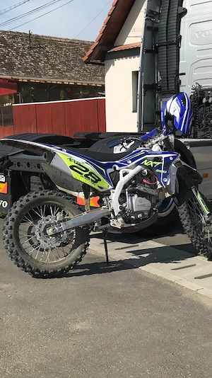 cross Barton  - imagine 5