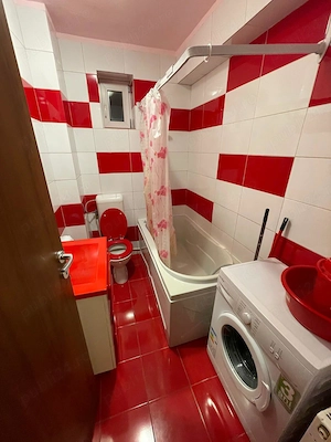 Garsoniera moderna de inchiriat - imagine 4