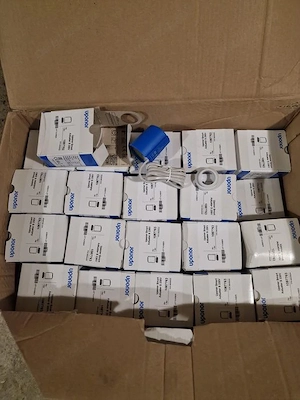 Vând actuator, distribuitor uponor