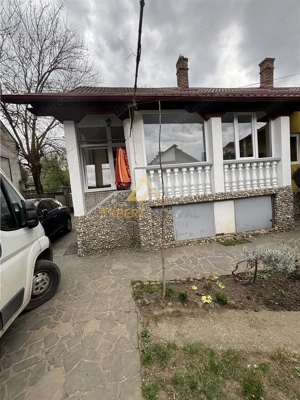 Casa ultracentrala langa Parcul Municipal Regina Maria la pret de neratat - imagine 6