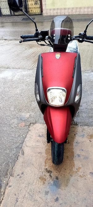 scuter benzina fără permis  - imagine 5