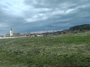 Vând teren extravilan 