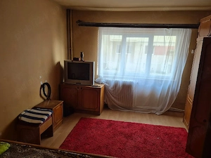 Garsoniera de inchiriat, 35 mp - imagine 2