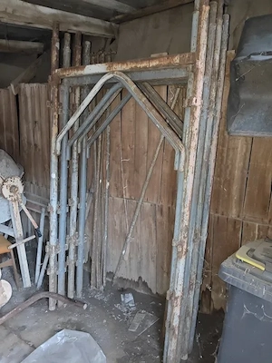 Vând schela metalica pentru construcții 