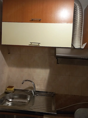 inchiriez garsonoera 