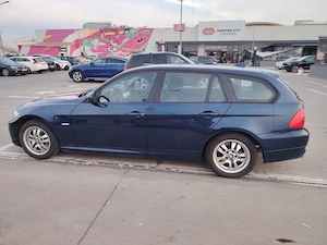 Vand BMW 320i 2010 combi - imagine 3