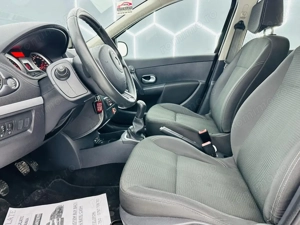 RENAULT CLIO - imagine 12