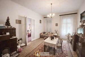 Vânzare apartament ultracentral 150 mp utili - 4 boxe + acoperiș nou