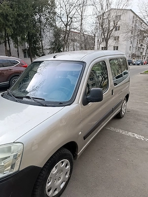 Vând urgent Peugeot Partner 