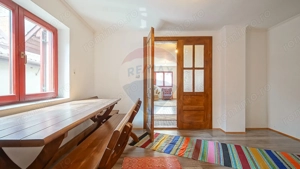 Casă autentică cu teren de 1310 mp, liniște și acces rapid către oraș - imagine 16