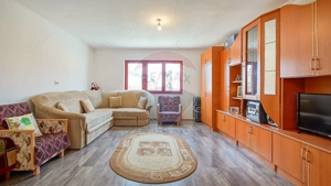 Casă autentică cu teren de 1310 mp, liniște și acces rapid către oraș - imagine 9