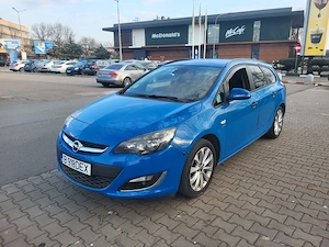 Opel Astra j sports tourer