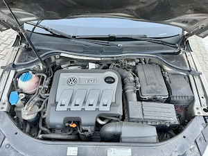 Volkswagen Passat CC R-line - imagine 4