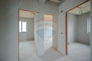 De vânzare casă semifinisată cu 3 camere, 455 mp teren, în Cihei - imagine 5