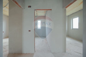 De vânzare casă semifinisată cu 3 camere, 455 mp teren, în Cihei - imagine 2