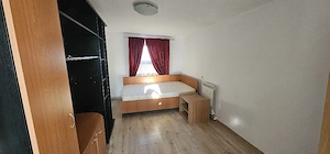 inchiriez 2 camere la curte  - imagine 3