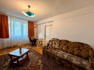 Apartament cu 2 camere, centrala proprie,  zona Complex Studentesc