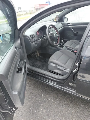 Vând Golf 5 2007 hatchback 1.6 FSI  - imagine 6