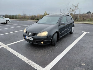 Vând Golf 5 2007 hatchback 1.6 FSI 