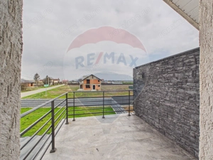 Vila moderna 5 camere P+1 de vanzare in Crevedia - imagine 15