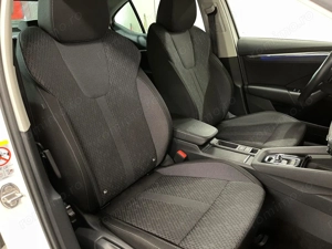 Skoda Octavia - imagine 11