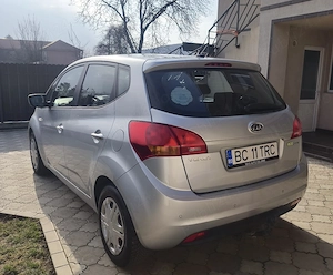 Kia Venga 1.6 CRDi   economică, practică, gata de drum   - imagine 3