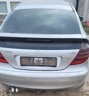 Mercedes C220  - imagine 4