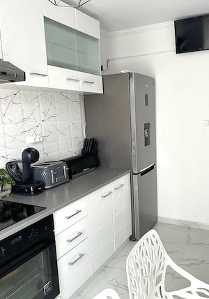 BACAU ofer in chirie apartamentul personal cu 2 camere - imagine 7