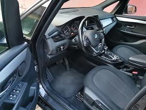 BMW seria2 218i Active Tourer (F45), 1.5 benzina, Transmisie Automata, 159.000 km, Euro6  - imagine 8