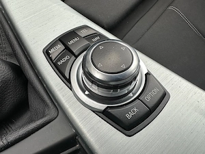 BMW Seria 3 SW 2.0 Diesel 140 CP An 2014 xDrive - imagine 17