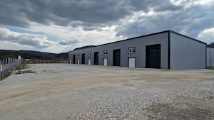 Hala metalica noua de inchiriat 