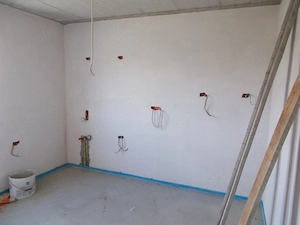 Casa individuala, Sacalaz, neterminata, P+M, 4 camere, 641mp teren, comision=0% - imagine 9