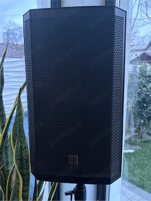 Vand Boxa activă EV Electro Voice  Model ZLX - 12BT 