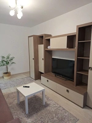 Inchiriez direct proprietar apartament cu 2 camere cu parcare Viva Residence-Metalurgiei Park - imagine 2