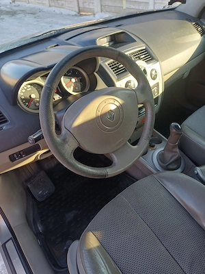 Vand Megane 2 benzina + GPL - imagine 3