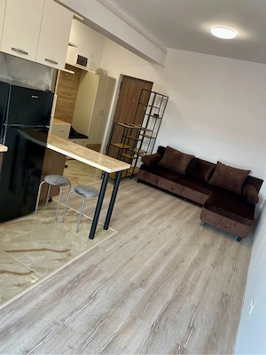 inchiriez apartament ESO Giroc 