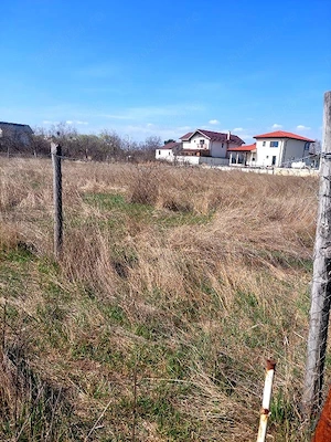 Buzau - vav  Parcul  TINERETULUI  Teren intravilan  1783 mp
